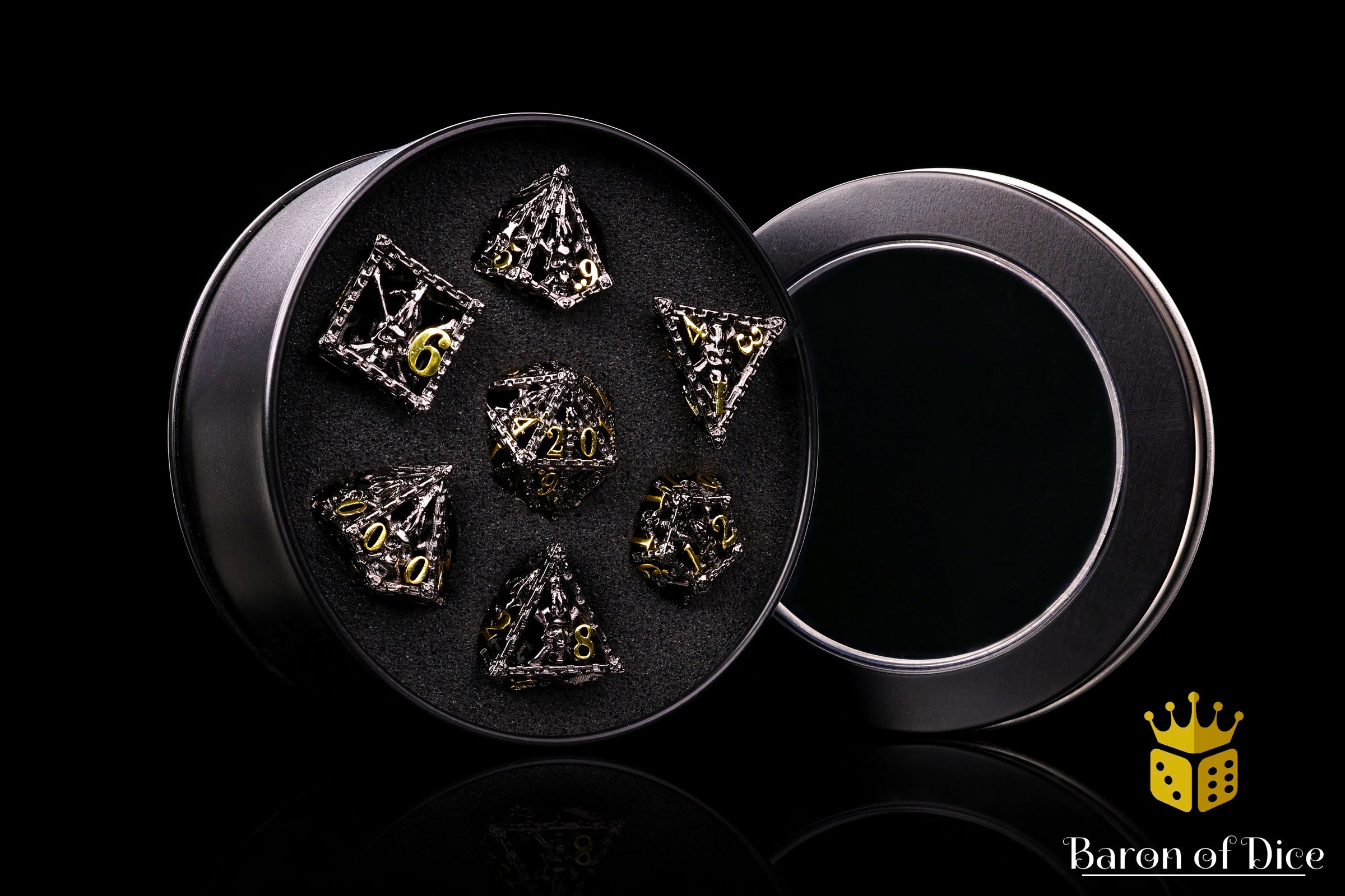 Pirate Skull Metal RPG Dice Set - 7 Pieces - Image 3